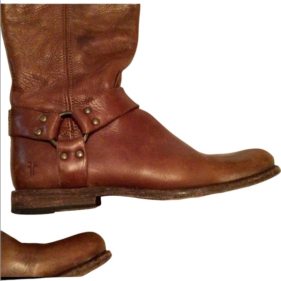 FRYE ALL LEATHER BOOTS. EUC - Picture 2 of 4